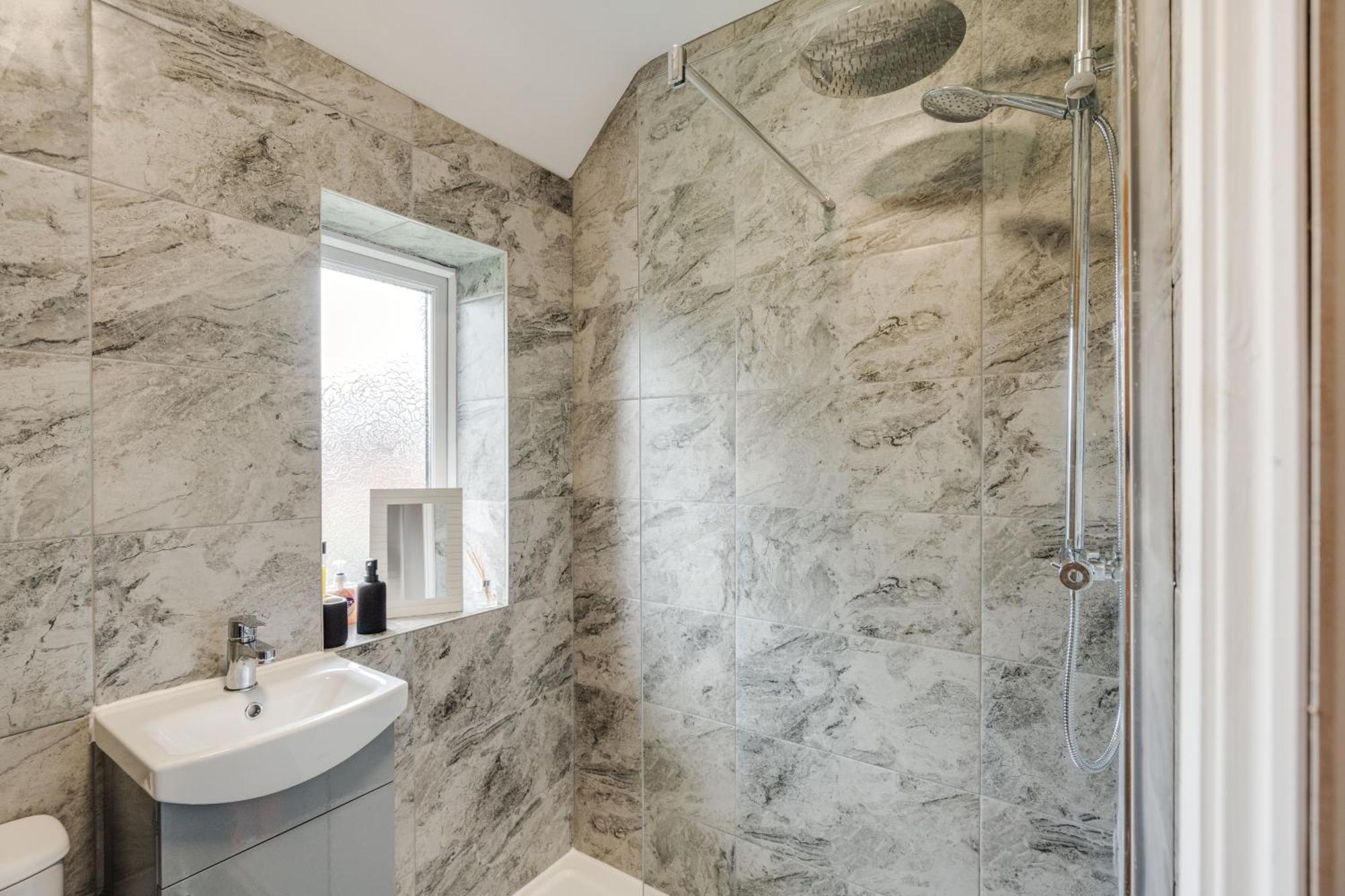 Shawe House - 10 Minute Mcr Airport - Free Parking Villa Wythenshawe Phòng bức ảnh