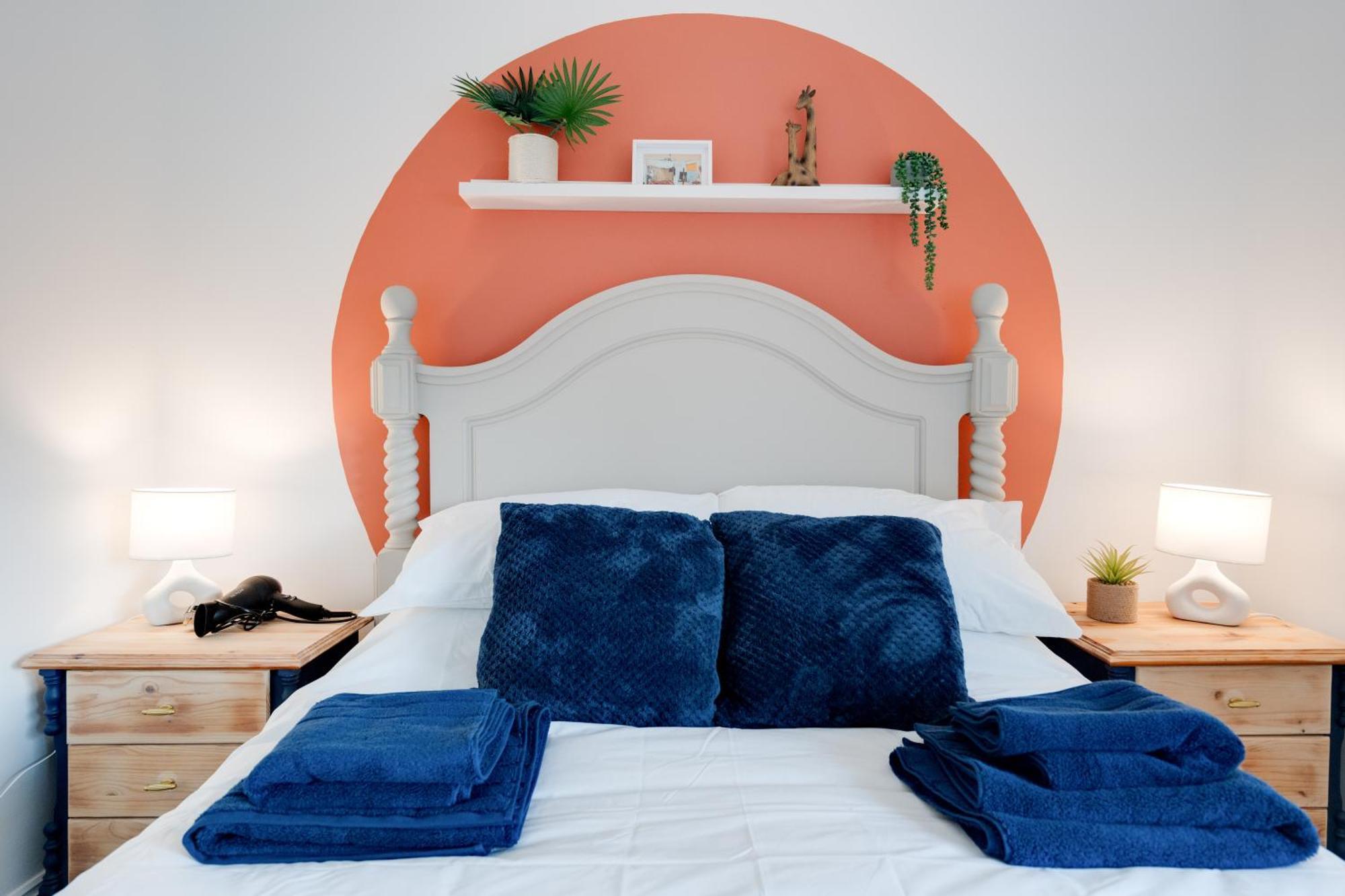 Shawe House - 10 Minute Mcr Airport - Free Parking Villa Wythenshawe Phòng bức ảnh