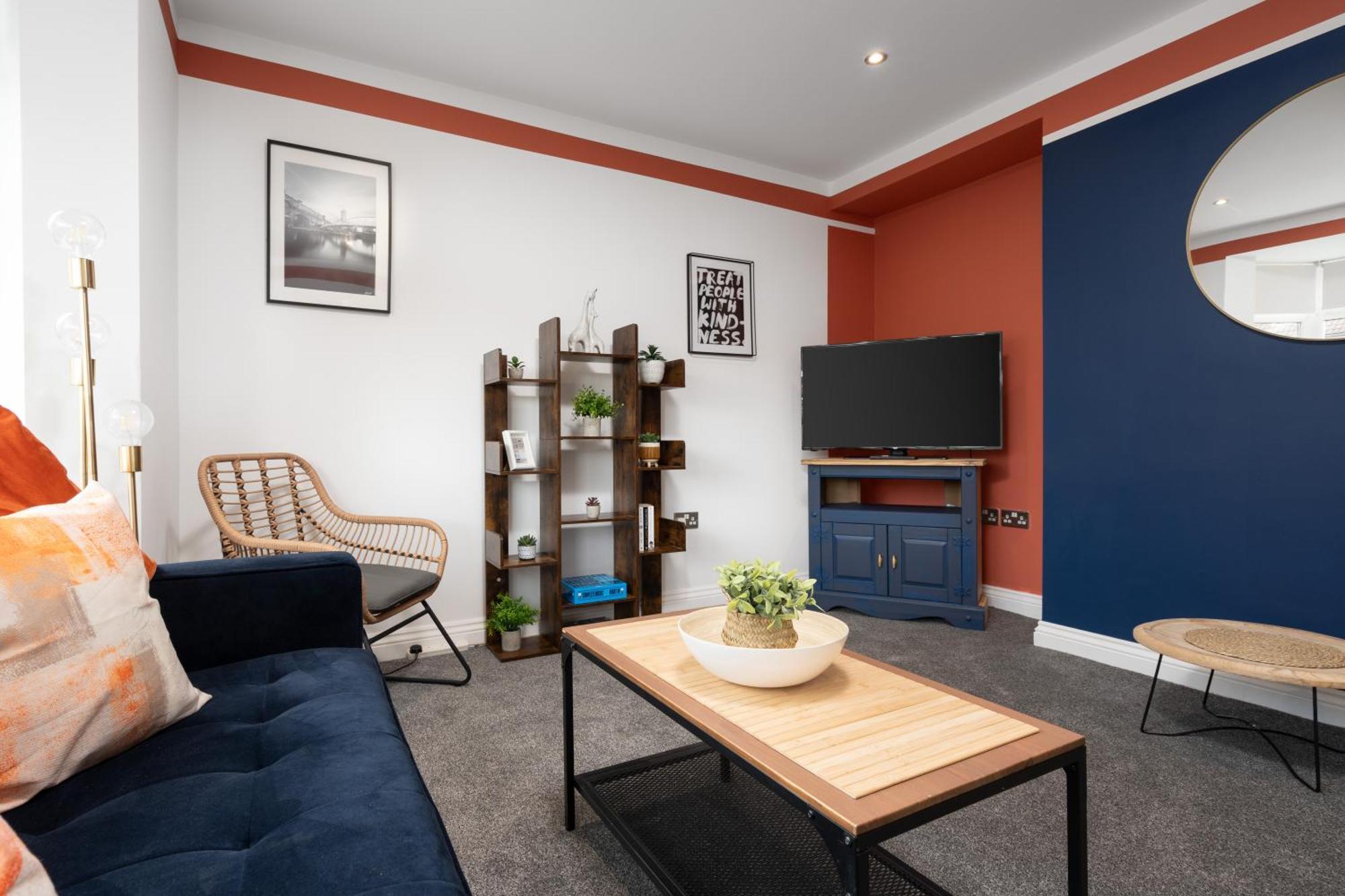 Shawe House - 10 Minute Mcr Airport - Free Parking Villa Wythenshawe Phòng bức ảnh